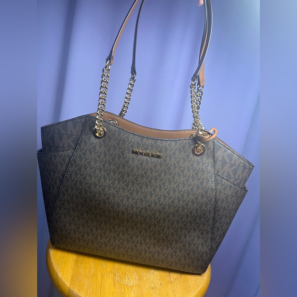Michael Kors Brown Shoulder Bag - Picture 8 of 15